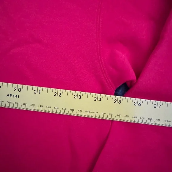 GRIZZLY Plaid Teddy Bear Hoodie - Picture 5 of 7